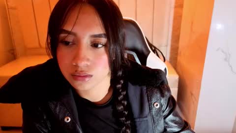 Online 2200 to 600 online show from December 2, 2:39 am