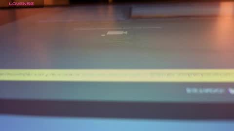 Snapshot of juliana_tx chatting on February 4, 3:01 am Online 2200 to 600 online show from February 4, 3:01 am