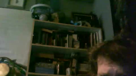 julianlachapelle8 online show from April 28, 8:41 am