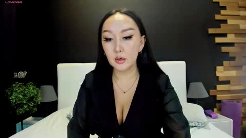 Snapshot of julianna_jamii chatting on September 14, 2:27 pm Julianna online show from September 14, 2:27 pm