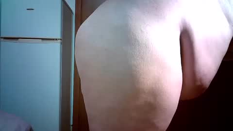 Juliano online show from May 13, 4:32 am
