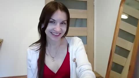 Julia online show from June 1, 2:19 pm