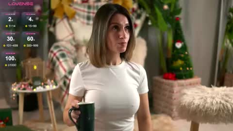 Julie online show from December 18, 10:21 am