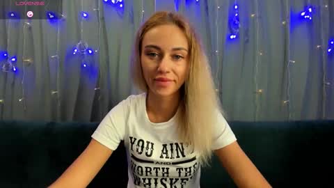 Yulya online show from February 20, 3:14 am