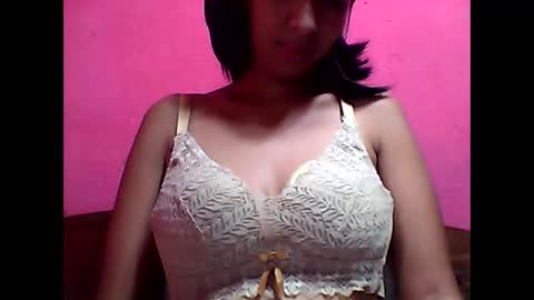 julie0612 online show from February 13, 11:39 am