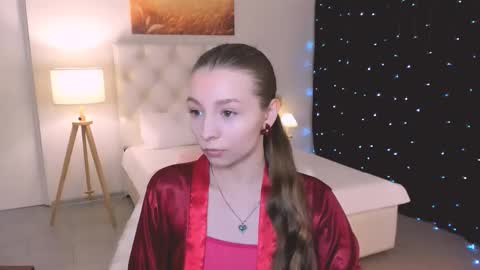 juliedaniel online show from February 10, 8:07 am