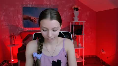 juliedaniel online show from March 5, 8:32 am