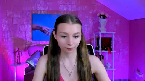 juliedaniel online show from March 13, 4:41 am