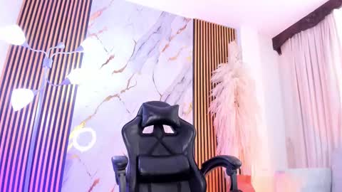 Julien online show from September 25, 1:48 pm