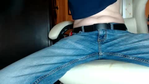 Juliet Whiskey Foxtrot online show from October 7, 12:13 pm