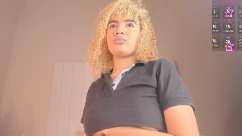 Julieta  IG juietaflower06 online show from February 4, 2:43 pm