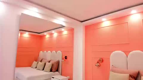 Snapshot of julieta_rose__ chatting on September 26, 10:25 pm online show from September 26, 10:25 pm