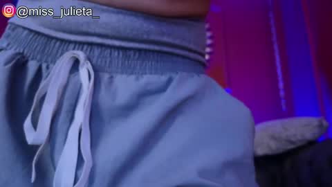  Julieta  online show from May 19, 12:00 pm