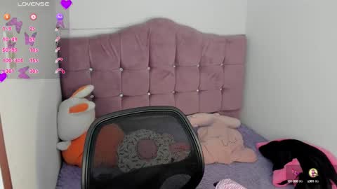 julieta_star69 online show from October 17, 11:35 am