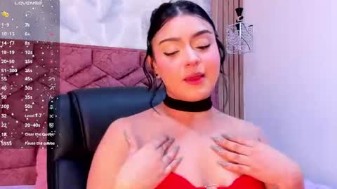 Julieta  online show from June 9, 1:56 pm