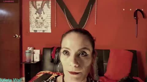 Julieta wall online show from February 9, 12:14 am