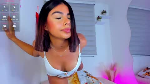 Snapshot of julietagames69 chatting on December 17, 4:56 am Julieth Gomez online show from December 17, 4:56 am