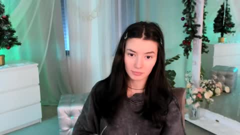 Julieta or Jully online show from January 5, 5:09 am