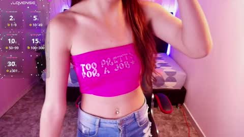 Julieth  online show from November 13, 6:40 pm