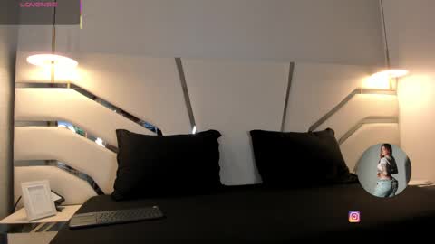 Snapshot of julieth_rojas chatting on September 30, 4:06 am julieth_rojas online show from September 30, 4:06 am