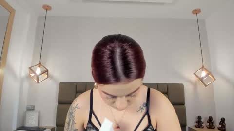 Snapshot of julieth_rojas chatting on February 1, 3:49 am julieth_rojas online show from February 1, 3:49 am