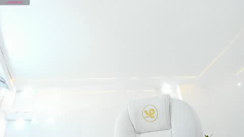 Snapshot of julietha_taylor chatting on February 3, 2:25 am Julietha online show from February 3, 2:25 am