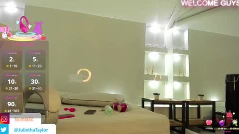 Snapshot of julietha_taylor chatting on September 10, 2:44 am Julietha online show from September 10, 2:44 am