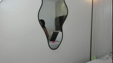 Snapshot of juliethasaenz chatting on March 3, 11:55 am juliethasaenz online show from March 3, 11:55 am