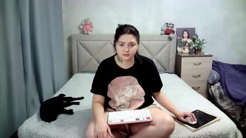 Julietkitty online show from January 22, 4:23 am