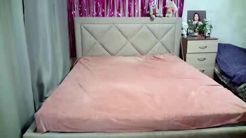 Julietkitty online show from March 11, 2:21 am