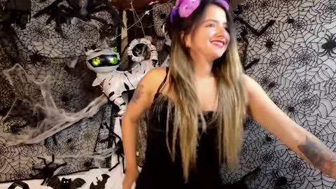 Julietta Jackson online show from October 29, 7:48 pm