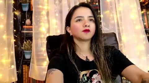 Julietta Jackson online show from June 10, 10:30 pm
