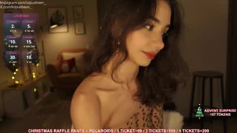 Juliette Dee online show from December 15, 10:47 pm