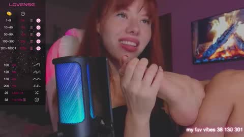 Snapshot of juliette_sunshine chatting on September 11, 2:44 am juliette_sunshine online show from September 11, 2:44 am