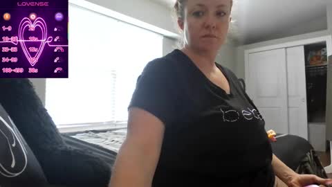 Juli Monroe online show from January 11, 11:21 pm