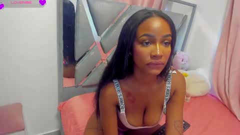 julitpink online show from June 15, 9:06 pm
