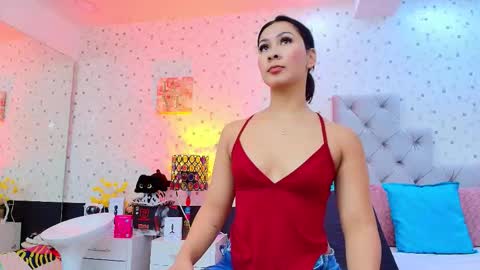 Snapshot of jullietareyes chatting on February 7, 11:47 am Julieta Reyes online show from February 7, 11:47 am