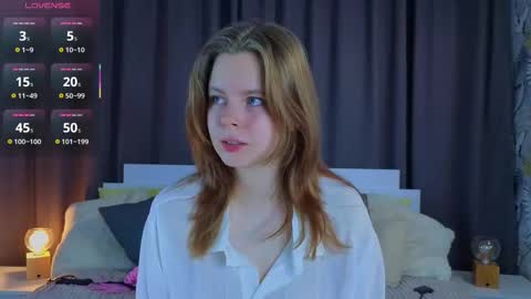 Julie online show from November 2, 4:31 pm