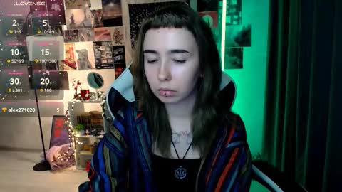 Baroness Von Cringe online show from October 1, 3:18 pm