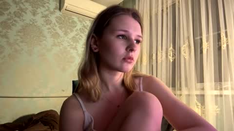 Julveria online show from January 17, 5:27 pm