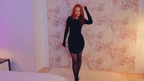 Snapshot of july_jensen chatting on February 21, 3:32 pm july_jensen online show from February 21, 3:32 pm