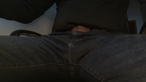 Snapshot of junction1000 chatting on February 5, 11:15 am Gregor online show from February 5, 11:15 am