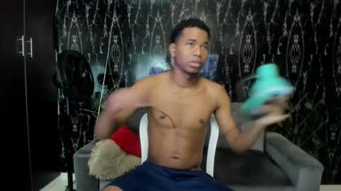 juniorhot07 online show from September 18, 5:26 pm