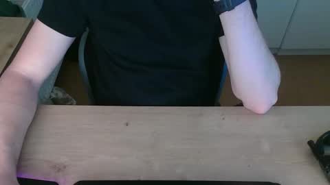 junk2711 online show from February 16, 3:52 pm