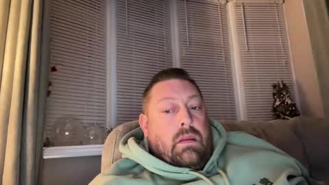 Snapshot of junky345 chatting on December 2, 4:31 pm Junky online show from December 2, 4:31 pm