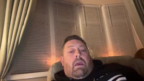 Snapshot of junky345 chatting on January 8, 6:20 pm Junky online show from January 8, 6:20 pm