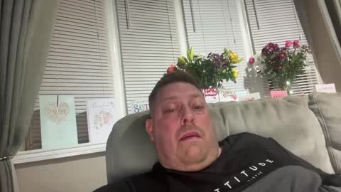 Snapshot of junky345 chatting on February 3, 7:52 pm Junky online show from February 3, 7:52 pm