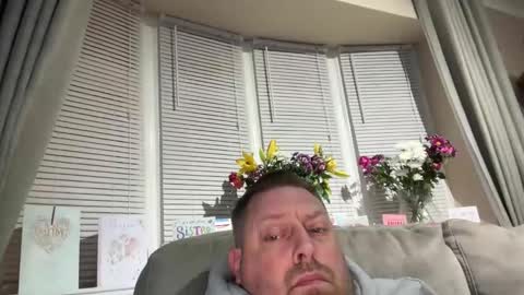 Snapshot of junky345 chatting on February 7, 5:51 pm Junky online show from February 7, 5:51 pm