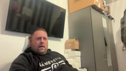 Snapshot of junky345 chatting on October 30, 6:52 pm Junky online show from October 30, 6:52 pm