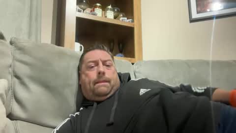 Snapshot of junky345 chatting on November 4, 5:56 pm Junky online show from November 4, 5:56 pm